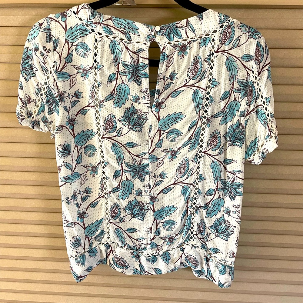 Hinge floral top - Picture 2 of 2
